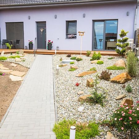 Apartmany U Sv. Krystofa Bzenec Εξωτερικό φωτογραφία