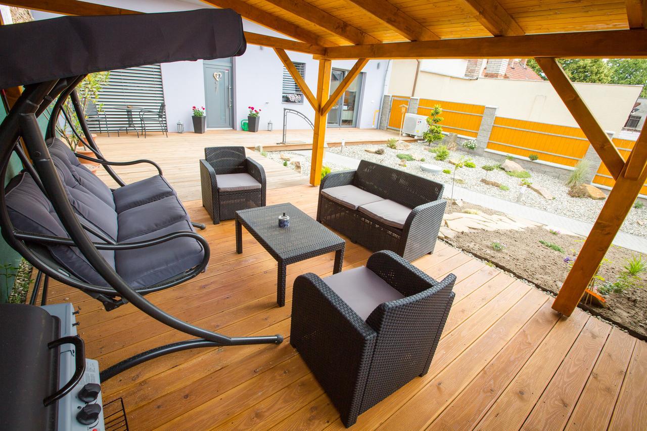 Apartmany U Sv. Krystofa Bzenec Εξωτερικό φωτογραφία